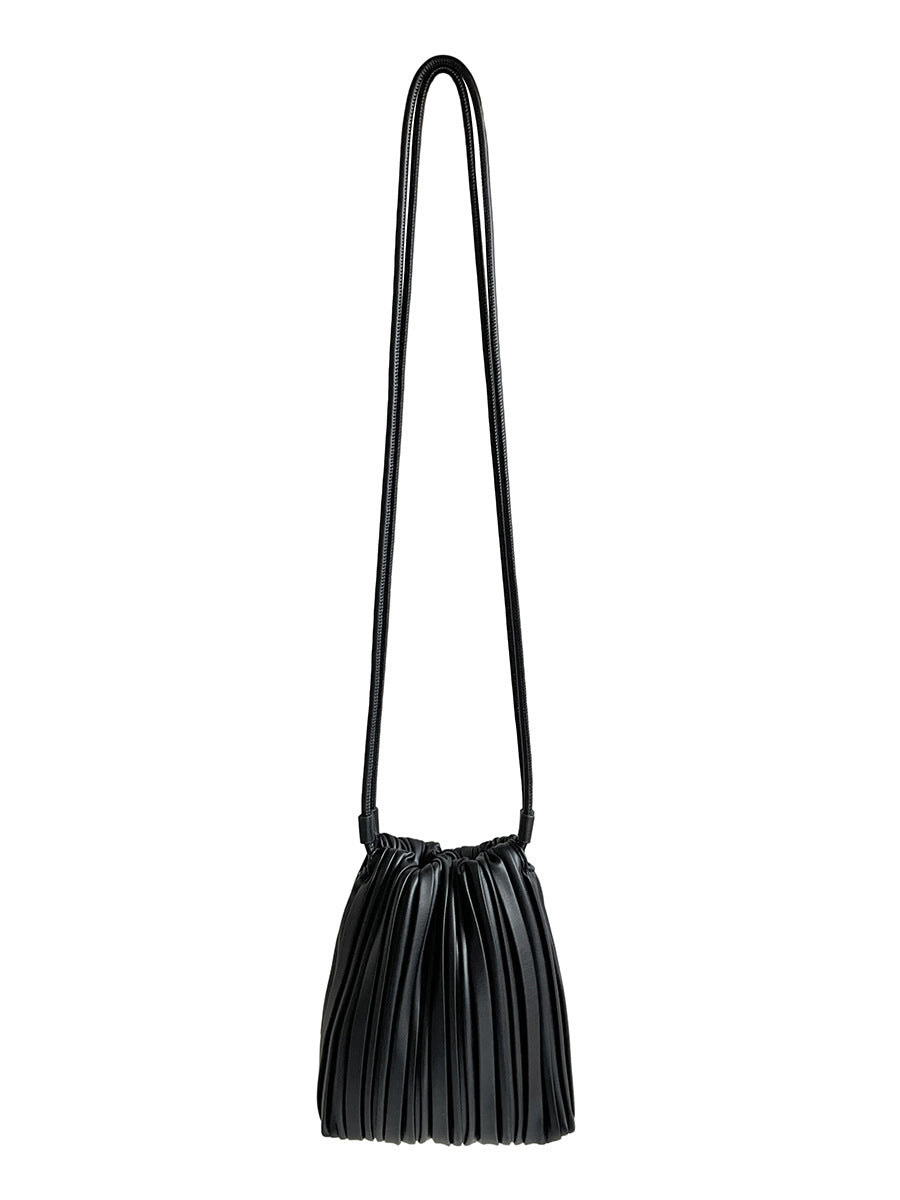 Bolsa Pequena Bucket Plissada Romy