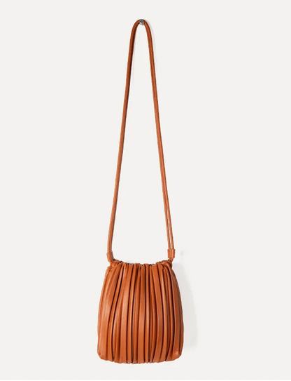 Bolsa Pequena Bucket Plissada Romy