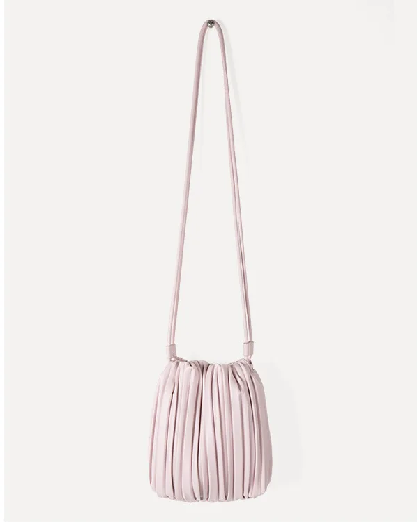 Bolsa Pequena Bucket Plissada Romy