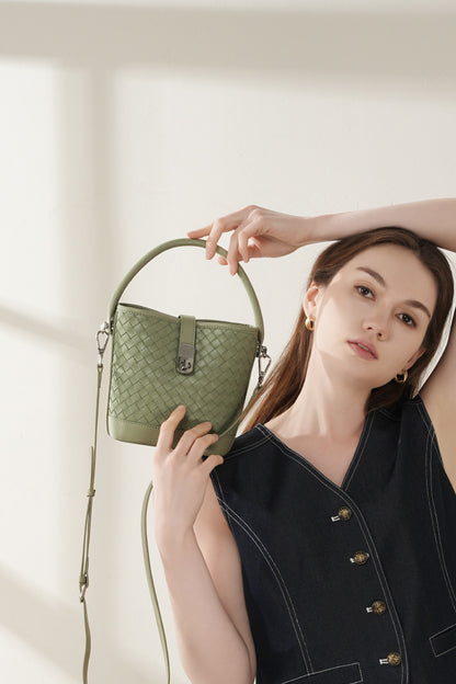 Bolsa Bucket Trançada Couro Legítimo Capri