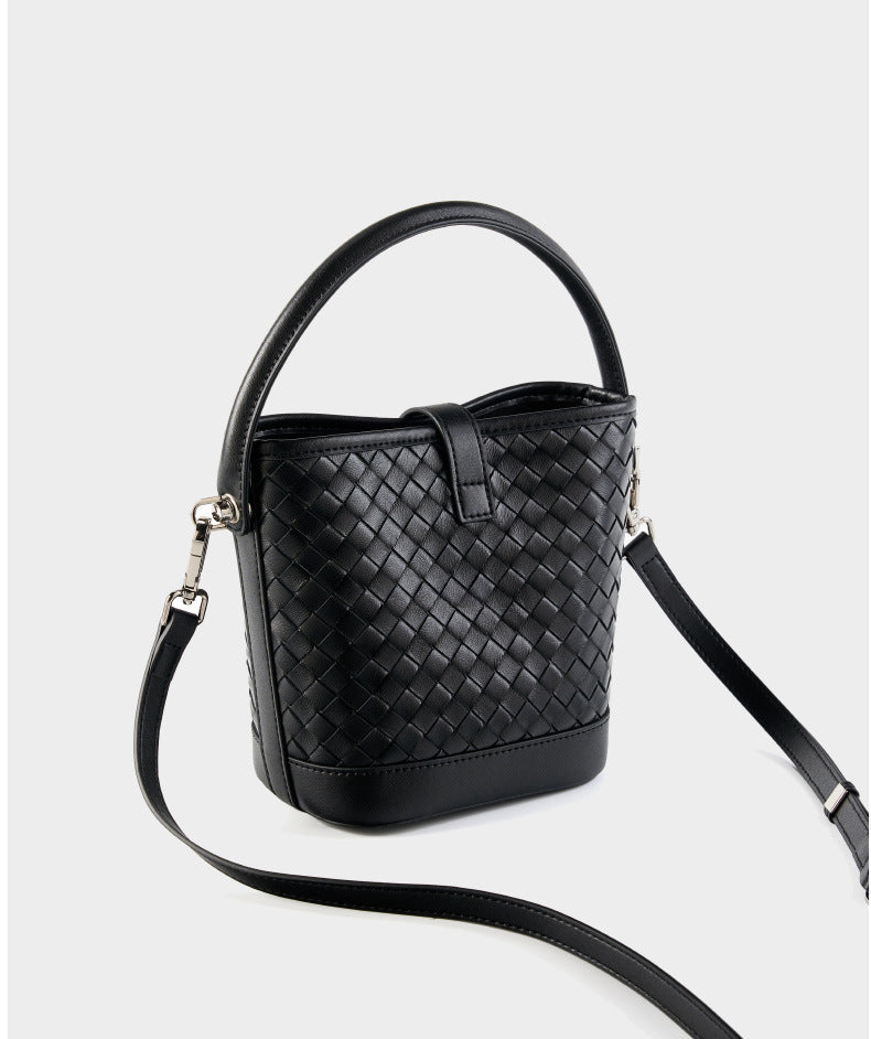 Bolsa Bucket Trançada Couro Legítimo Capri