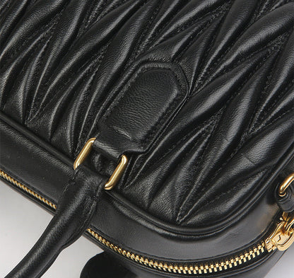 Bolsa Pequena Couro Legítimo Matelassê Milly