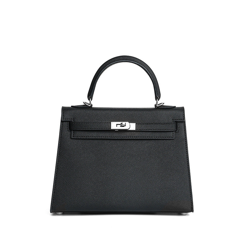 Bolsa Classic Média Couro Legítimo Madri Ferragem Prata