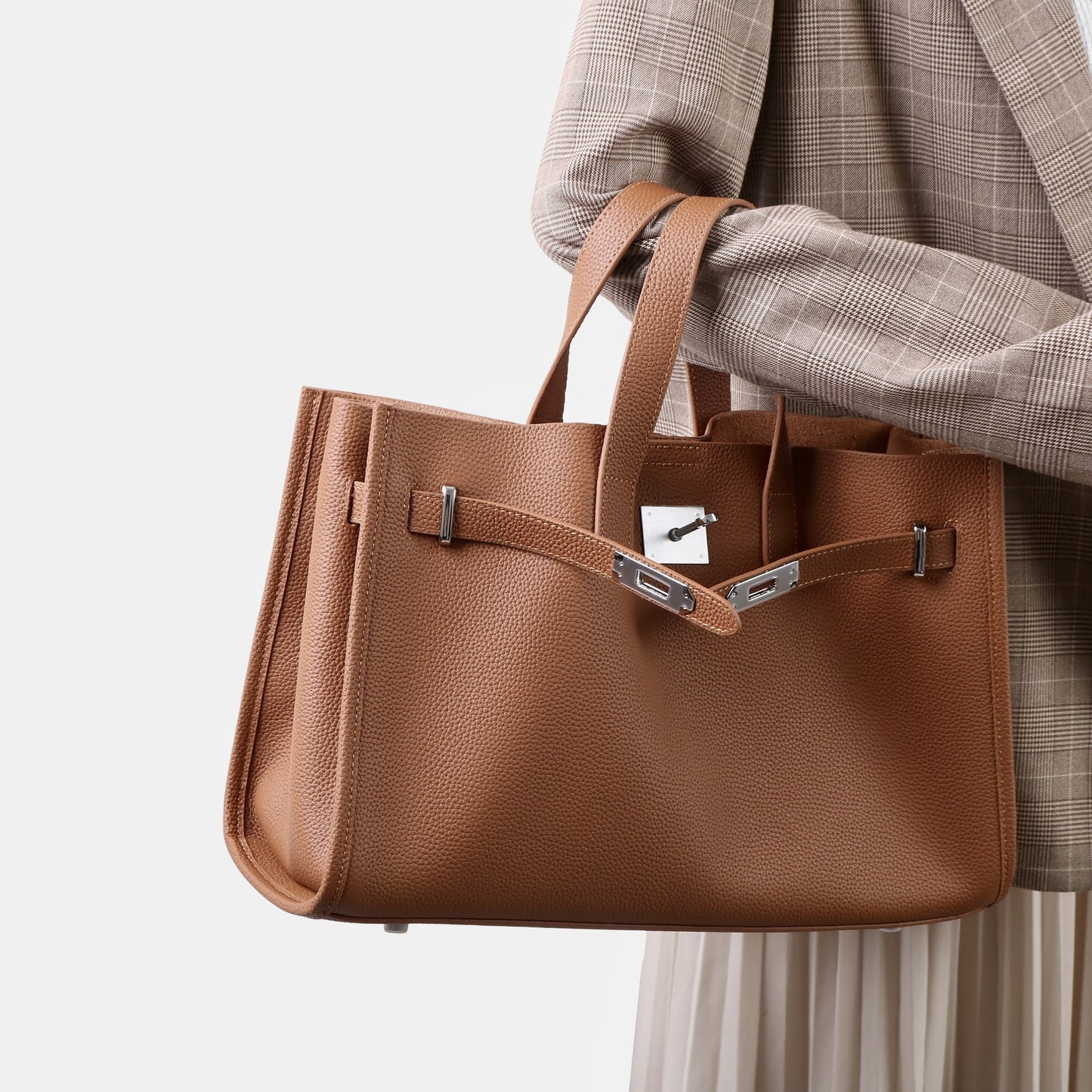 Bolsa Tote Grande Couro Legítimo Bonnet Ferragem Prata