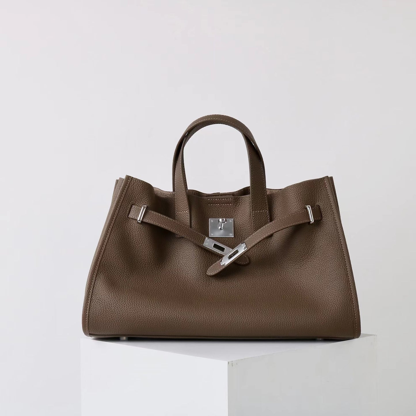Bolsa Tote Grande Couro Legítimo Bonnet Ferragem Prata