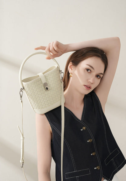 Bolsa Bucket Trançada Couro Legítimo Capri