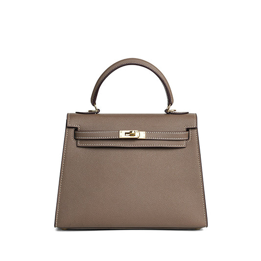 Bolsa Classic Média Couro Legítimo Madri Ferragem Dourada